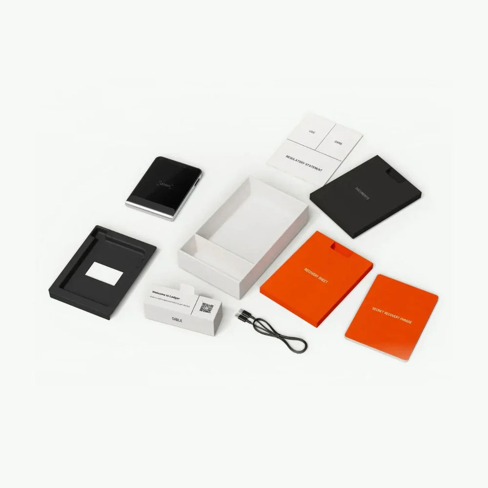 Ledger Flex + 70 dollar Bitcoin voucher + Cryptotag Loki Bundel